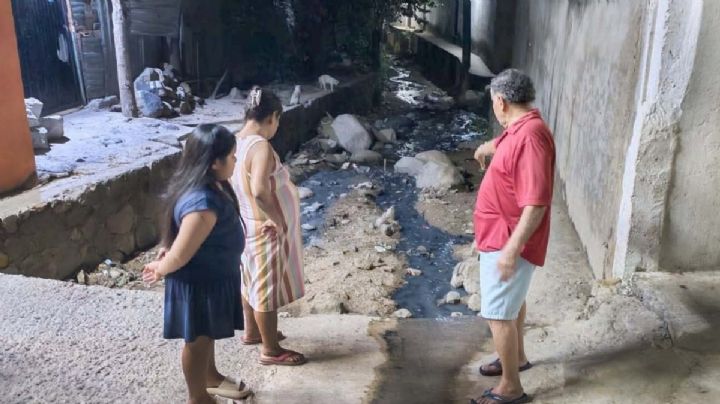 Huracanes Otis y John dejaron drenaje colapsado en Acapulco; denuncian falta de atención