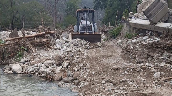 Más de mil 800 casas serán reubicadas en municipios afectados por lluvias de octubre