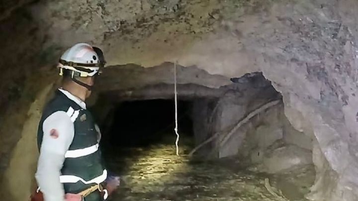 A 20 metros, agua y lodo frenan rescate de 3 mineros en El Rosario, Sinaloa