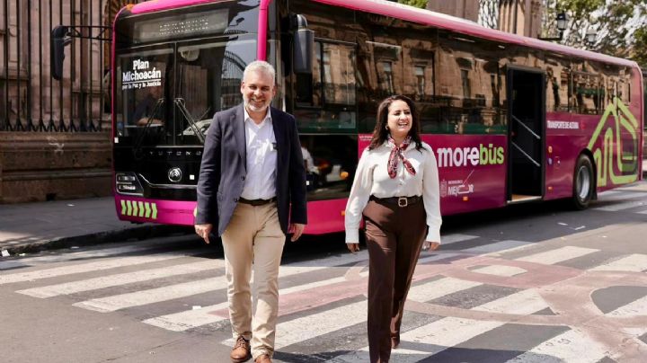 Bedolla anuncia Metrobús en Michoacán, impulsado por Sheinbaum
