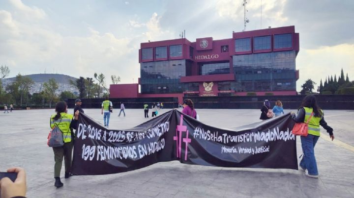 Seiinac se manifiesta contra CDHEH y pide justicia para 199 feminicidios en 10 años