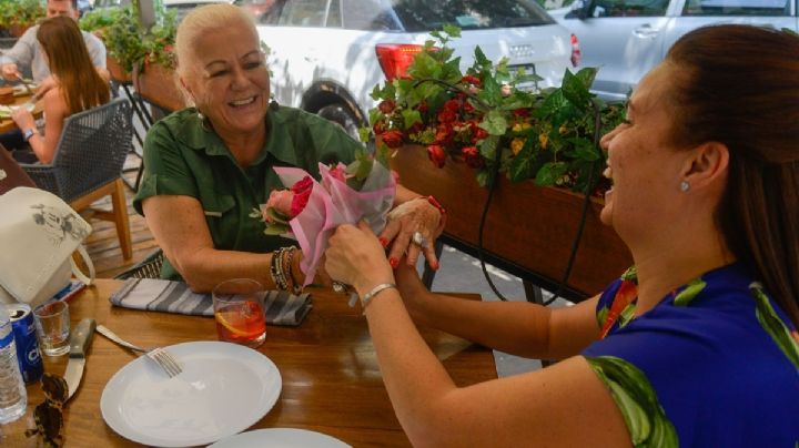 ¿Cuánto gastarán las familias capitalinas el Día de las Madres?