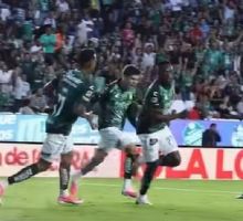 Cambindo anotó, lo expulsaron y La Fiera recibió su primera derrota ante el Atlas: 3-2