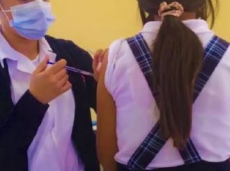 Prodheg sancionó a personal de la SEG por vacunar alumnos de primaria en León sin aval de sus padres