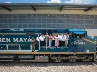 Tren Maya: Sheinbaum presenta primeras 12 locomotoras de carga
