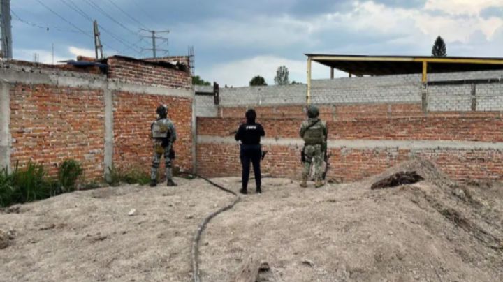 Descubren cisterna subterránea con 30 mil litros de huachicol en Villagrán
