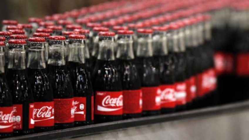 ¡Al fin! Coca-Cola con caña de azúcar llega a EU
