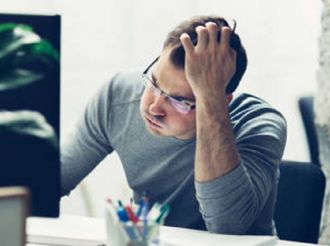 ¿Por qué a muchos jóvenes les cuesta ahorrar? La respuesta va mucho más allá del dinero