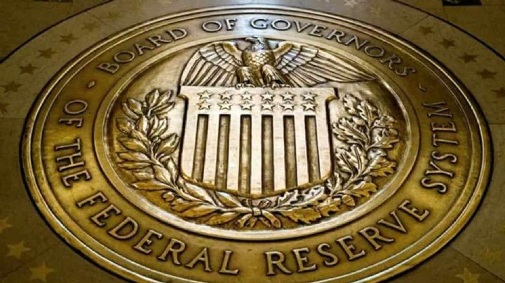 La Fed resiste a la presión y deja los tipos sin cambios en su rango del 4.25 al 4.5 %