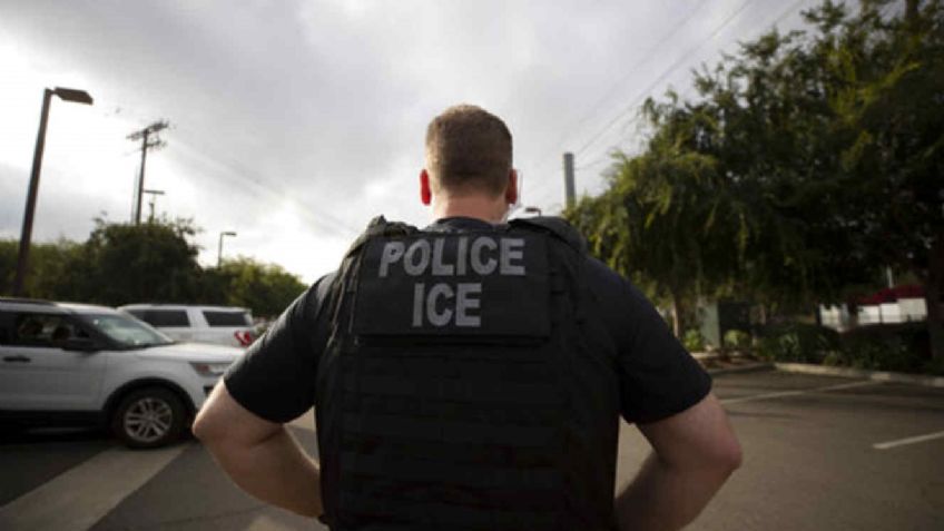 Datos de más de 40,000 contribuyentes son compartidos con ICE, denuncian organizaciones