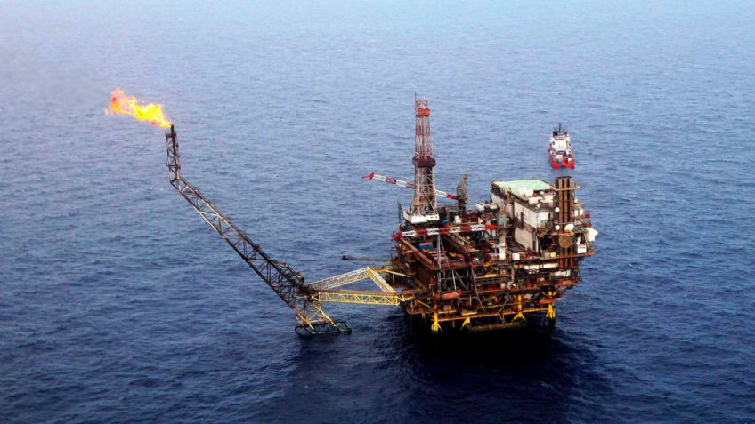 Petróleo mexicano llega a 101.59 dólares por barril