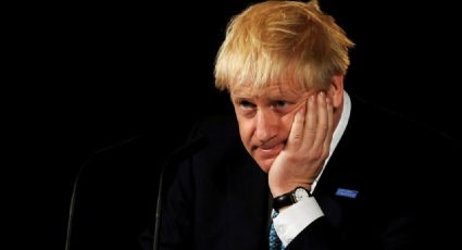Boris Johnson, ex primer ministro británico, prefería que adultos mayores contrajeran Covid-19