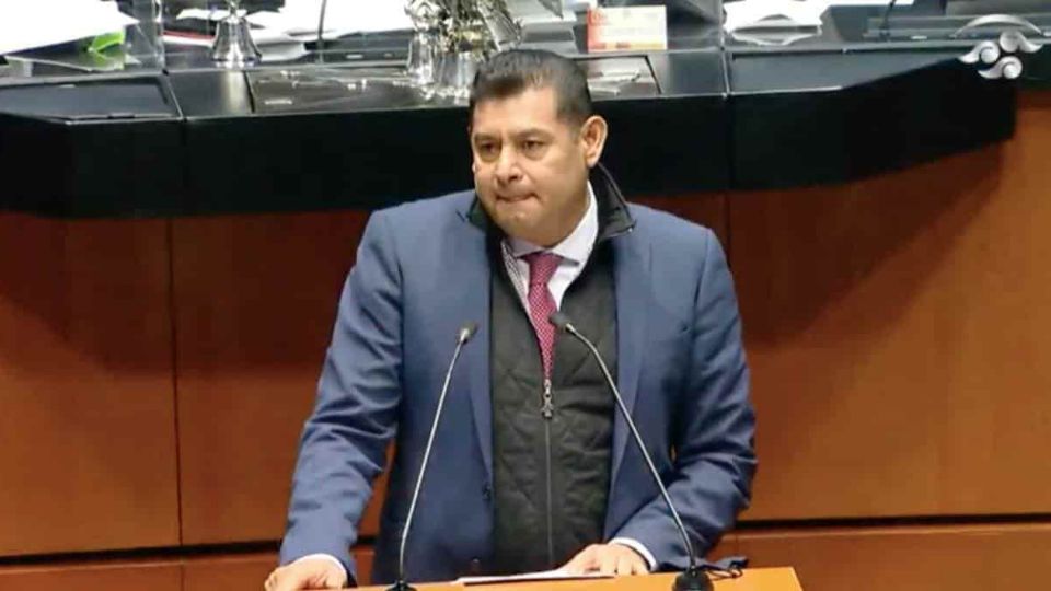 Alejandro Armenta Mier resultó ganador de la selección de Morena para coordinar los comités de Defensa de la Transformación en el estado de Puebla