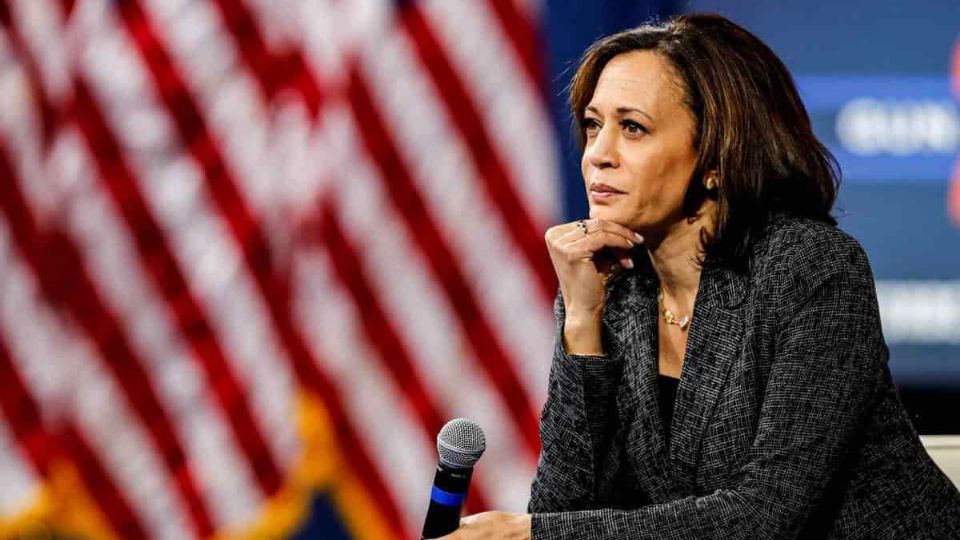 El informe elaborado por Joshua Simmons, médico de cabecera y coronel del ejército estadounidense, revela información crucial sobre la salud de Kamala Harris, lo que podría determinar si es la mejor opción para la presidencia de Estados Unidos.