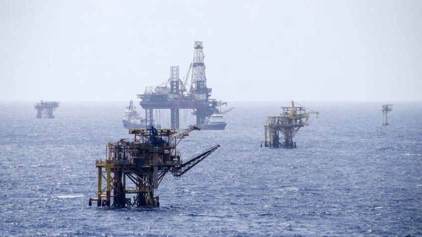 Deuda abultada y menos producción petrolera en Pemex: IMCO