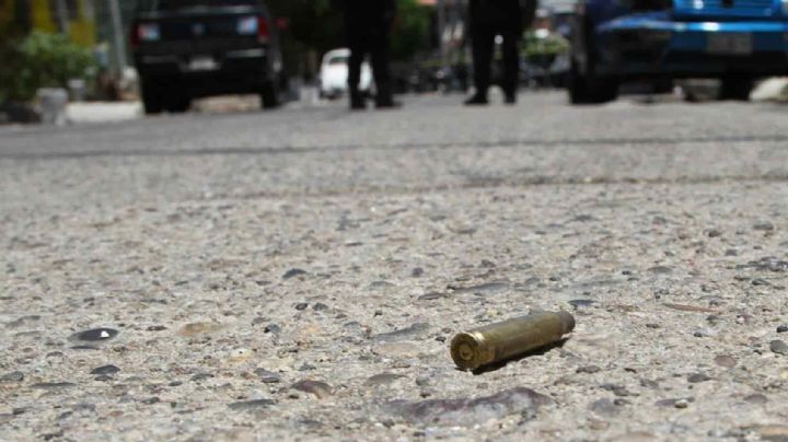 Asesinan a 3 hombres en la alcaldía Venustiano Carranza; dos menores resultan heridos