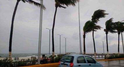 Emiten aviso especial por lluvias y disturbio tropical en costas de Veracruz