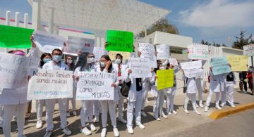 Edomex Medicine interns demand vaccination against Covid