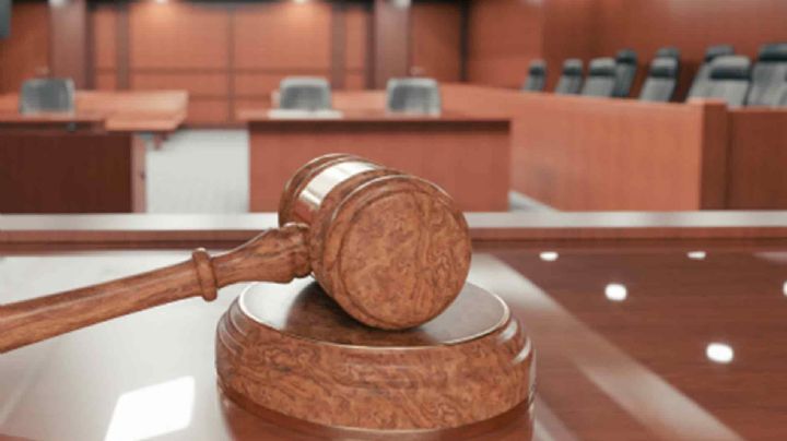 Libran proceso penal con entrega de 10 chamarras al DIF
