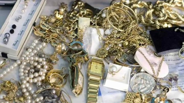 Hombre asalta joyería en Azcapotzalco; se reporta un lesionado