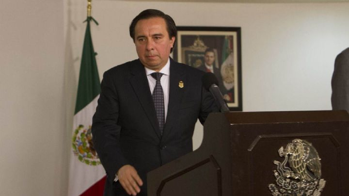 Tomás Zerón, ligado al caso Ayotzinapa, pierde amparo contra orden de aprehensión