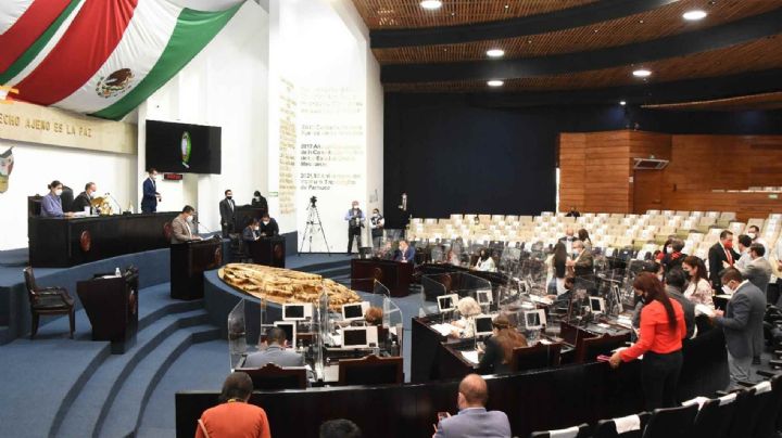 Gobierno de NL veta reforma que retrasaba paridad de género en gubernatura