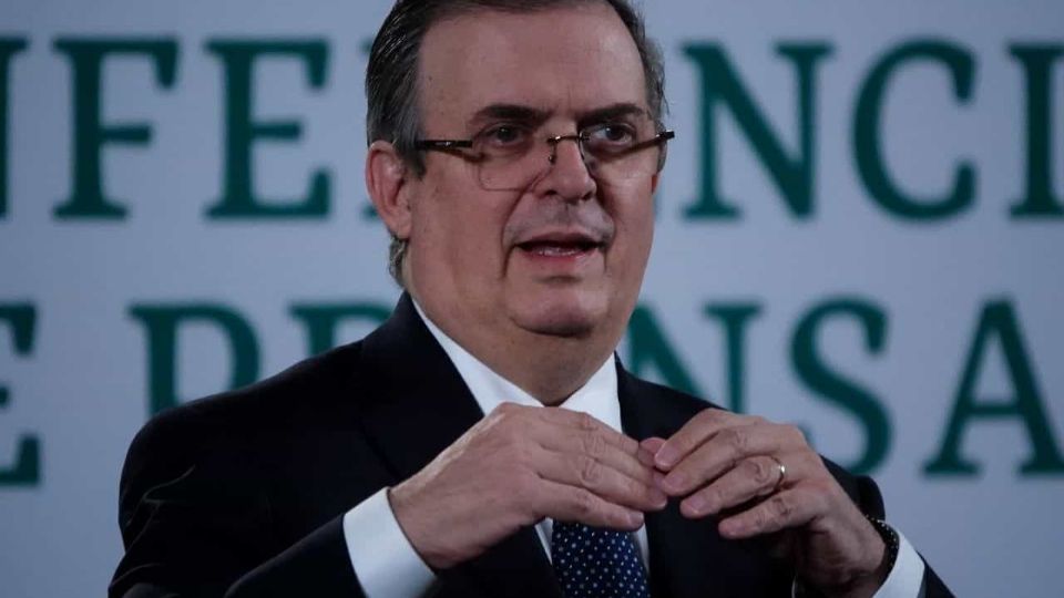 Marcelo Ebrard, titular de la Secretaría de Economía anunció su gabinete paritario que lo acompañará en esta dependencia