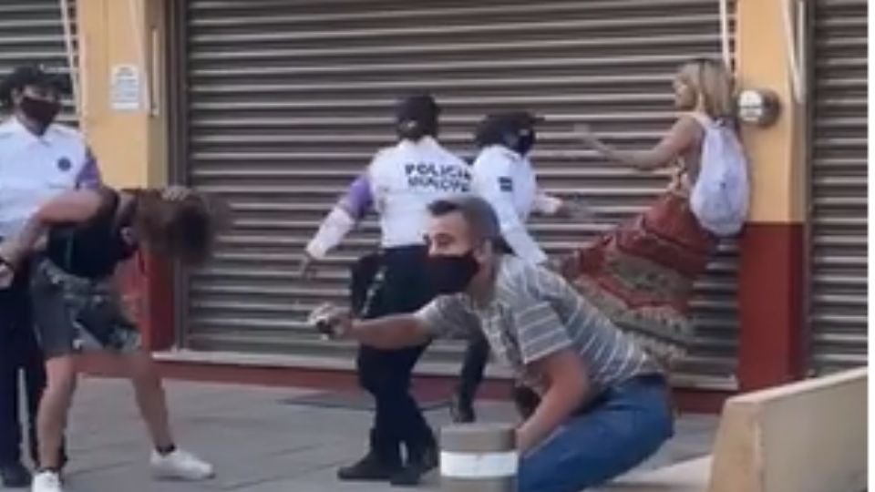 Las policías de Irapuato incurrieron en la coartación de la libertad de expresión al agredir a mujeres manifestantes el primero de mayo en Irapuato.