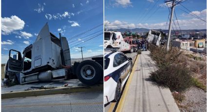 FOTOS | Tráiler se fue a ladera en bulevar de Pachuca