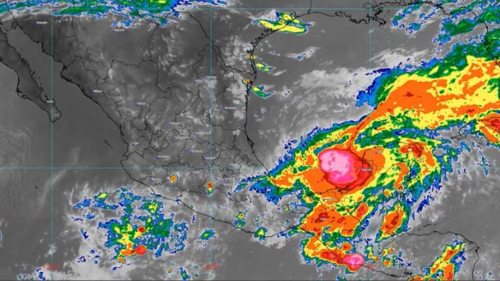 EN VIVO: Sigue la trayectoria de la tormenta Karl hacia Veracruz