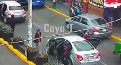 VIDEO: Con armas largas en mano, delincuentes extorsionan a comerciantes en Milpa Alta