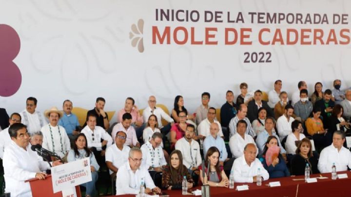 Arranca temporada de Mole de Caderas; Barbosa pide venta de carne auténtica