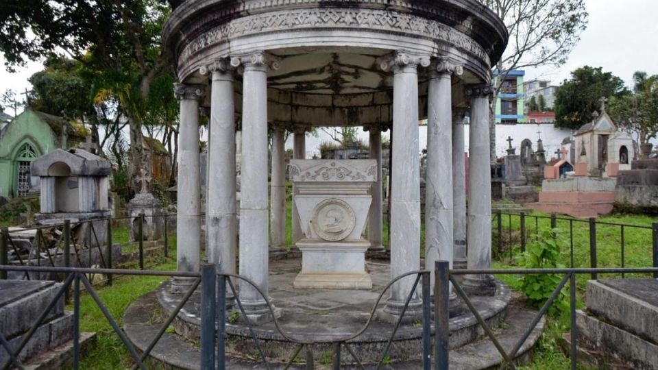Habrá restauración de tumbas antiguas, por lo que evitarán el paso de turistas