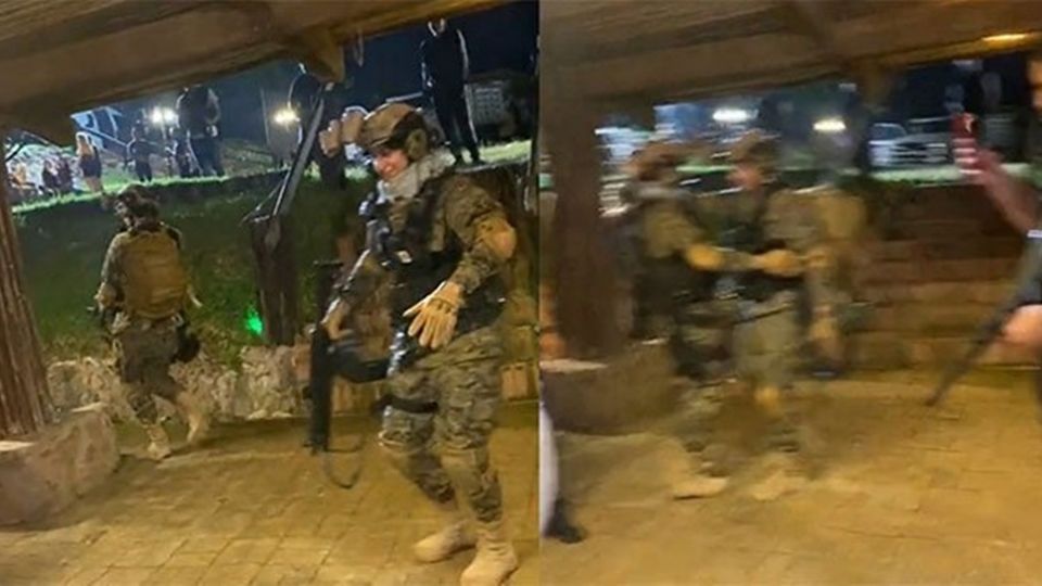 Aunque se desconoce dónde y cuándo fue grabado el video, en este se puede apreciar a un par de miembros de la Secretaría de Marina disfrutando de una fiesta de presuntos narcos del Cártel de Sinaloa