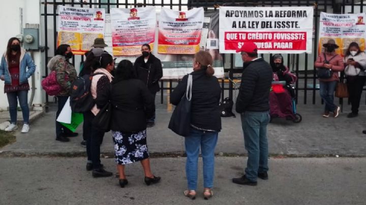 Blanca Estela lleva 10 años pagando al Fovissste pero su deuda no disminuye