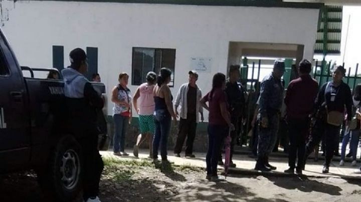 Dan de alta a ocho de 25 estudiantes intoxicados en Yahualica