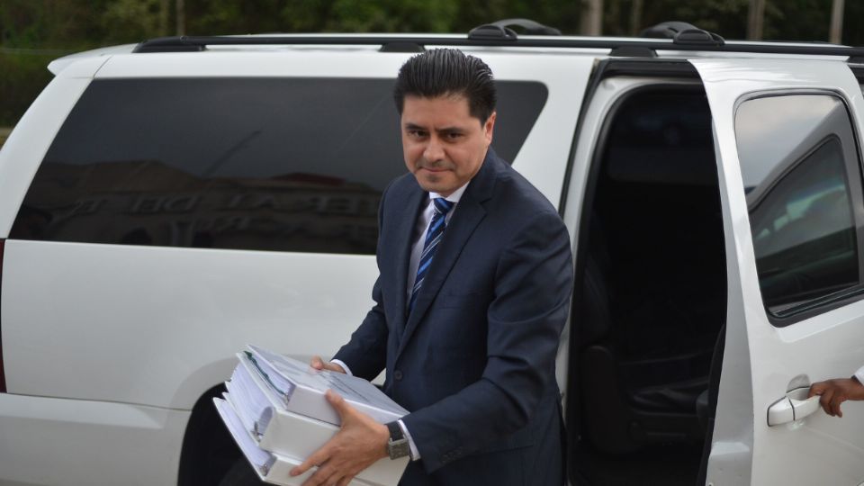 El exsecretario de gobernación de Veracruz permanecerá en la cárcel.