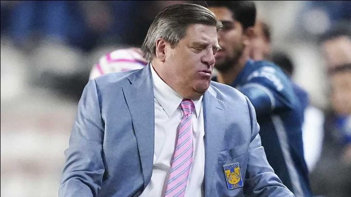 VIDEO: ¡Lo dejaron con la boca abierta! Miguel Herrera es captado en un show de bailarinas