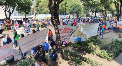 Cierran circulación en ambos sentidos de Circuito Interior, piden tarifas justas de CFE ante Profeco