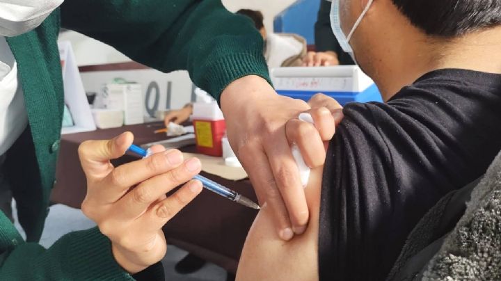 Colectivos urgen vacunas contra la viruela símica para personas con VIH