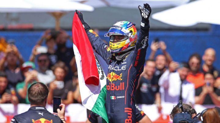 Checo Pérez tercero en el podio del Gran Premio de México 2022; Verstappen triunfa