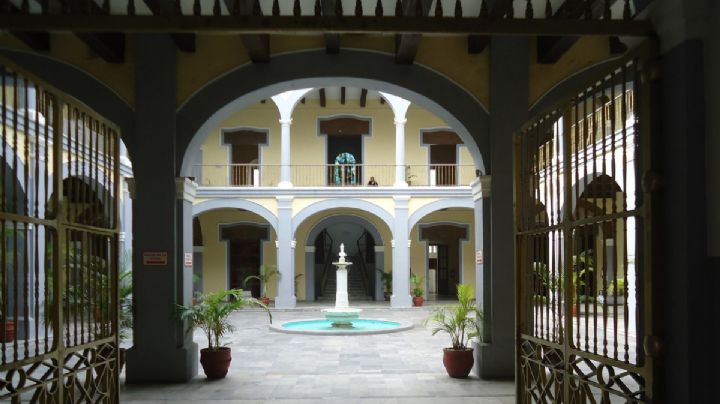 Carlitos, el alma en pena que recorre los pasillos del Museo de Veracruz