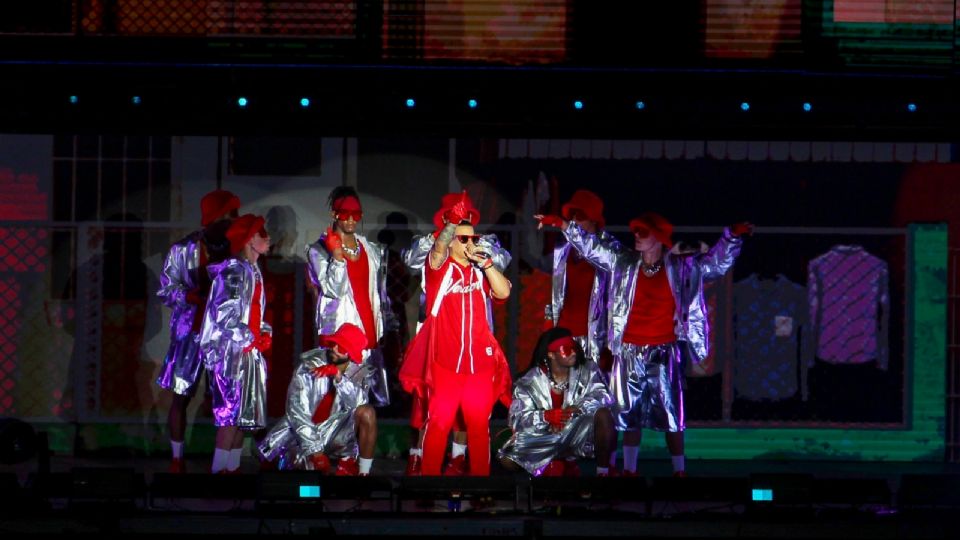 Durante su concierto portó la jersey con la palabra Veracruz en el pecho