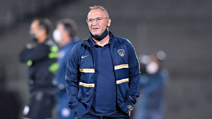 ¡OFICIAL! Pumas despide a su técnico Andrés Lillini