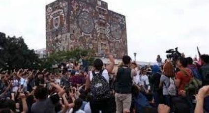 Paro de 24 horas en la Facultad de Filosofía y Letras de la UNAM