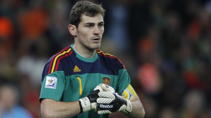 "Espero que me respeten: soy gay"; Iker Casillas genera controversia
