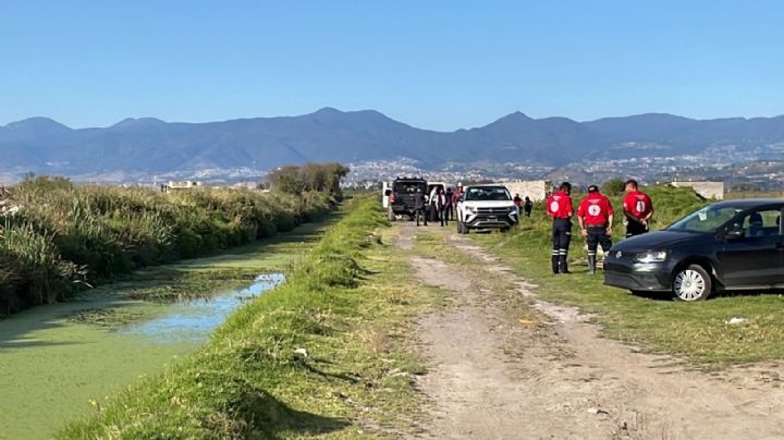 Encuentran cuerpos envueltos en cobijas en una ciénaga del Río Lerma