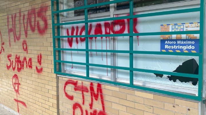 Encapuchados vandalizan y sustraen información de estudiantes y profesores del CCH Sur