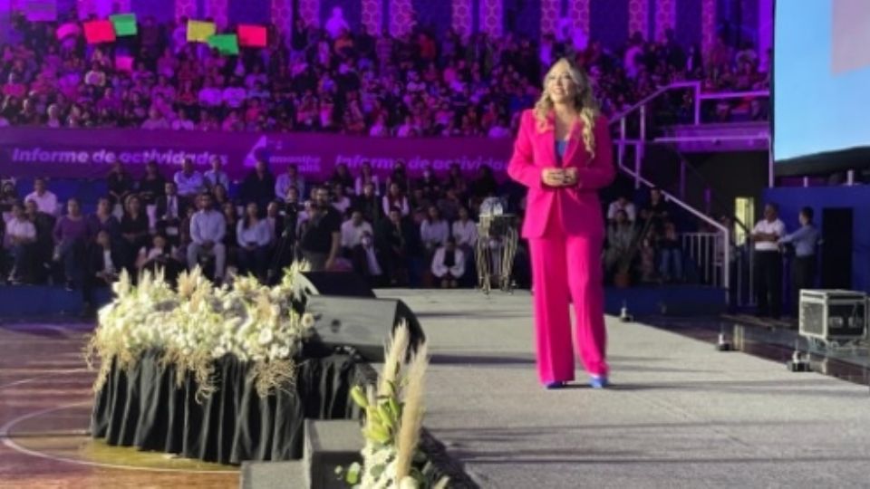 Samantha Smith. rindió su cuarto informe de resultados al frente del DIF de Guanajuato capital.