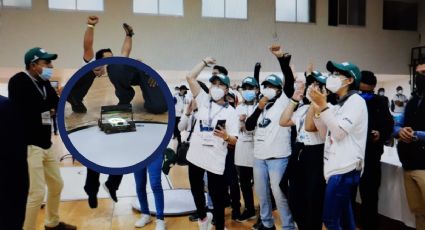 Taller lleva a Conalep de Veracruz a triunfar con robots en campeonatos